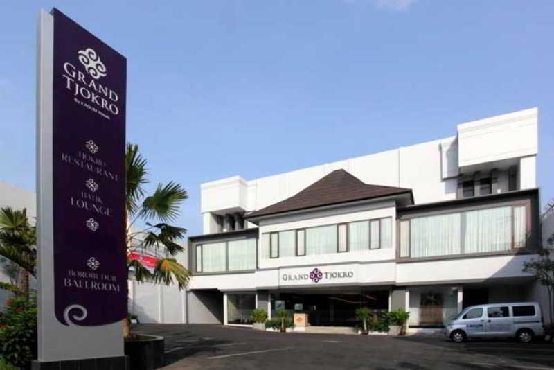 Tjokro Hotel Klaten Esterno foto
